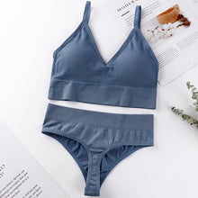 Load image into Gallery viewer, Women&#39;s Underwear Small Chest Push-up Thin Wireless Large Size Sports Sling Vest French Triangle Cup Bra Set
