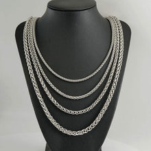 Load image into Gallery viewer, European And American Stainless Steel Necklace 18K Gold Keel Chain Necklace
