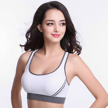 Load image into Gallery viewer, Womens Seamless Padded Sports Bra
